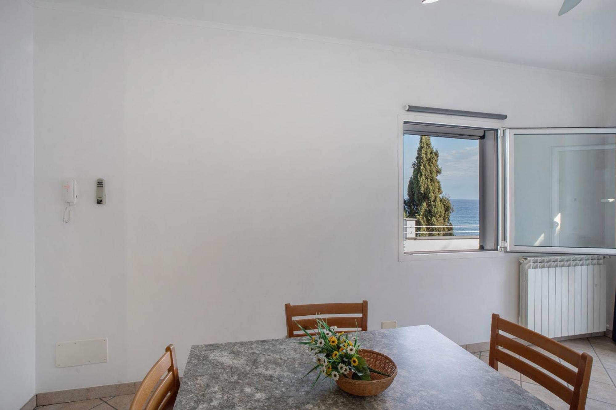 Appartement Alba Marina à San Lorenzo al Mare Extérieur photo