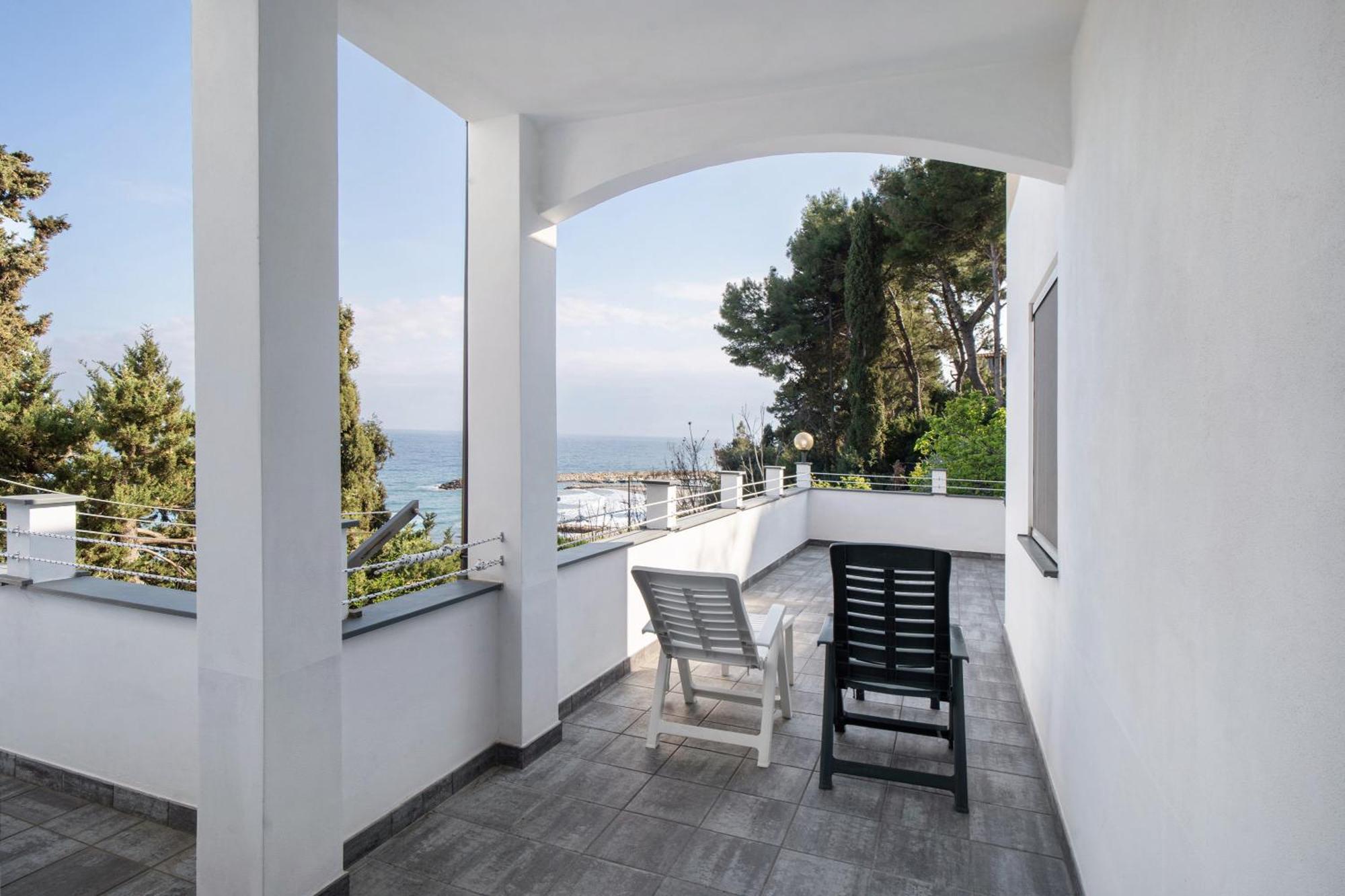 Appartement Alba Marina à San Lorenzo al Mare Extérieur photo